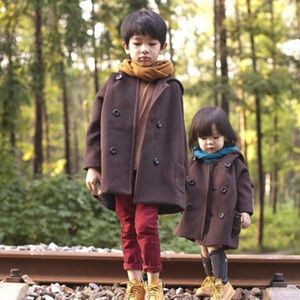 Baby jongen en meisje Knop Bovenkleding Kinderen Prinses Capuchon Zakken jas Herfst Winter Baby Kleding Kids Solid Wol Blends