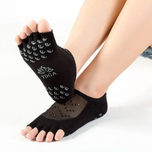 Brothock Fabrikanten Handel Bud Zijde Garen Gaas Effen Kleur Yoga Pilates Sokken Anti-Slip Sok Open Teen Vijf Vingers yoga Sokken