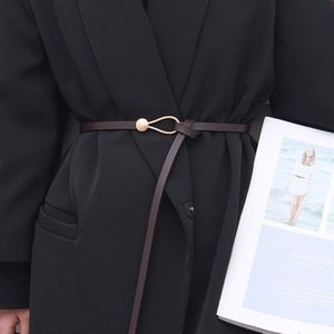 Mode Dunne Vrouwen Riemen Klassieke Gouden Gesp Tailleband Retro Faux Lederen Waistbelts Lady Meisje Mode Jas Jurk Bandjes