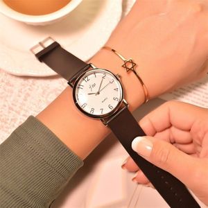 Eenvoudige Zwart Wit Vrouwen Lover Horloges Casual Rubber Strap Quartz Horloges Met Nummer Schaal Paar Klok Uur