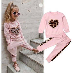 1-6years Kids Meisjes Kleding Set Roze Liefde Hart Trui Meisjes Side Leopard Lange Broek Set Kinderen Trainingspakken Voor Meisjes Outfits