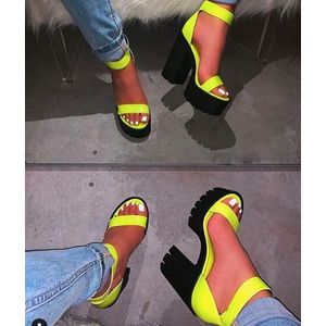 Zomer Hoge Hakken Mode Schoenen Sandalen Wiggen Lederen Strand Sandalen Outdoor Wilde Candy Kleur Slippers Dame Flip flop