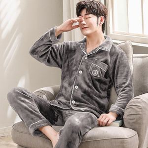 Heren Pyjama Winter Dikke Fluwelen 3 Laag Gewatteerde Winter Warm Big Size Homewear Lange Mouw Embossing Luxe pyjama Mannen Set