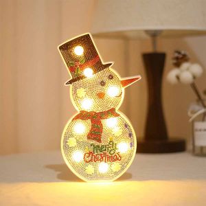 Creatieve 3D Diamant Schilderij Modeling Lamp Leuke Sneeuwman/Kerstboom Vormige Volledige Boor Led Tafel Licht Speciale Kerstcadeau