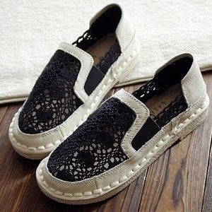 Careaymade-Zomer Ventilatie Gehaakte Kant Schoenen, Vrouwen Art Holle Schoenen, Mesh Platte Schoenen, slip-On Luie Schoenen, 2 Kleuren