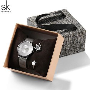 Shengke Rose Gouden Armband Horloges Vrouwen Set Dames Mode Quartz Horloge met Crystal Star Xmas Set Voor vrouwen