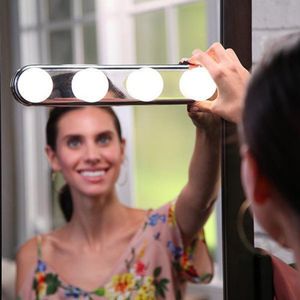 Led Spiegel Lichten Maken Licht Super Heldere 4 Led-lampen Portable Cosmetische Spiegel Licht Kit Batterij Aangedreven