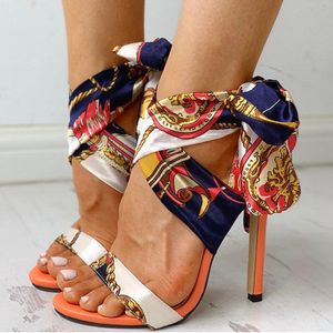 Plus Size Gedrukt Sandalen Alle-Wedstrijd Cross Band Open Teen Stiletto Meisjes Hoge Hak Romeinse Schoenen