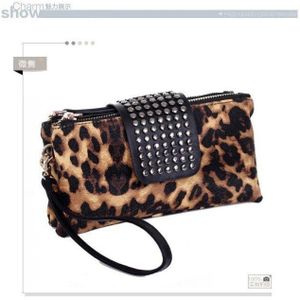 2022 Portemonnee Modieuze Vrouwen Lange Wallet Overdekte Studded Clutch Bag Diner Zak Grote Capaciteit Shopping Clutch Broekzak