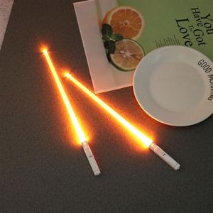 1 Paar Light Up Eetstokjes Led Lichtgevende Eetstokjes Demonteren Wasbare Party Glowing Servies Glow Feestartikelen