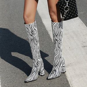 Zebra Strepen Mode Laarzen Vrouwen Vierkante Hoge Hakken Laarzen Faux Lederen Lente Herfst Dames Schoenen Wit