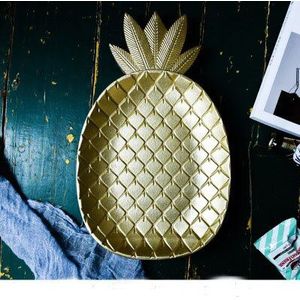 Eenvoudige Nordic Gouden Bionische Ananas Dessert Fruitschaal Mode Geometrische Blad Tableshop Snoep Houten Opslag Plaat Decoratie