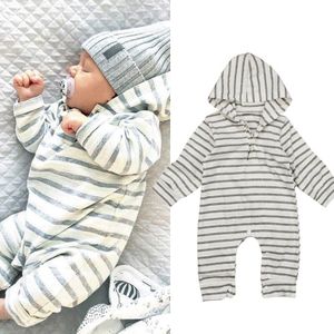 Herfst Katoen Leuke Pasgeboren Baby Baby Jongen Meisjes Gestreepte Grijs en Wit Lange Mouwen Hooded Romper Jumpsuit Outfits Kleding