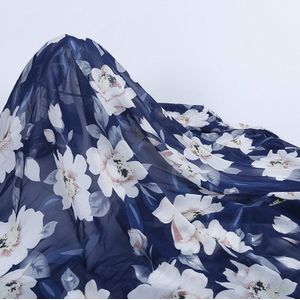 Zachte Blauwe Bloemen Gedrukt Chiffon Tule Stof Voor De Jurk Shirt Door De Meter, grijs En Wit Chiffon Tule Stof