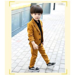 Jongens Formele Jongens Pak voor bruiloft kleding Mode Klassieke Kinderen Winter Dragen Baby Boy 2 stks: jas + broek Kleding 2-8Y