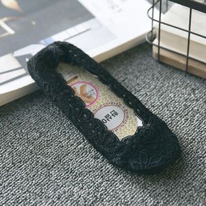 Vrouwen sexy kant onzichtbare anti-slip boot sokken vrouwelijke lente zomer antislip lage sokken mode bloem patroon sok slippers