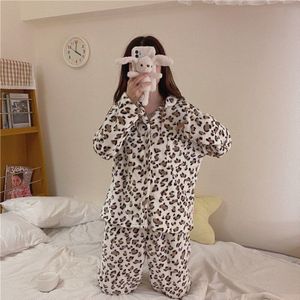 Vrouwen Warme Pyjama Sets Met Broek Lange Mouwen Turn-Down Kraag Met Pocket Pyjama Leuke Knop Top + Broek luipaard Nachtkleding