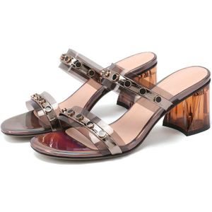 Qutaa Vierkante Hak Mode Vrouwen Schoenen Metalen Decoratie Transparante Pu Sandalen Open Tenen Slingback Dames Pumps Maat 34-42