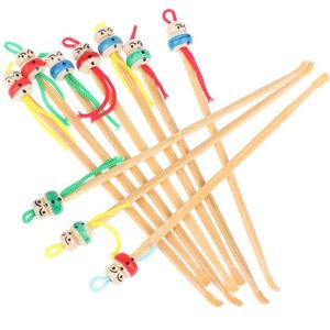 10 Stks/partij Cartoons Schattige Mini Pop Oor Picks Hout Bamboe Oor Picks Wax Remover Cleaner Ear Care Tool Willekeurige Kleur