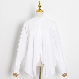 Twotwinstyle Wit Onregelmatige Shirts Blouse Vrouwen Revers Kraag Lange Mouwen Asymmetrische Hem Tops Vrouwelijke Streetwear