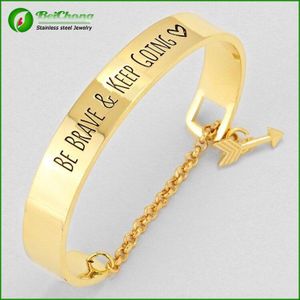 Paar Armbanden Worden Brave en Blijven Gaan Manchet Armband GOUDEN Pijl Sluiting Inspirational Bericht pulsera mensaje Kerstcadeau