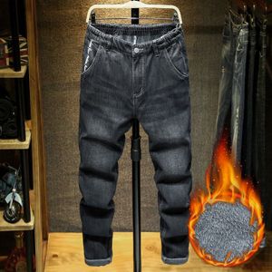Plus Size 5XL 6XL 7XL Winter Mannen Jeans Thicken Fleece Warm Denim Broek Elastische Taille Losse Ongedwongen Harembroek mannelijke
