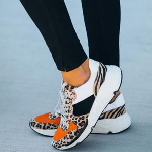 Vrouw Sneakers Mode Dikke Platform Paardenhaar Gevulkaniseerd Trainer Schoenen Ademend Lopen Casual Flats Schoenen Maat 35-43