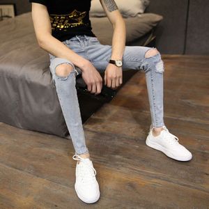 Mode Stretch Bijgesneden Broek Mannen Kleine Voeten Slanke Gat Skinny Jeans Mannen Lente En Zomer Tieners Ripped gat Broek