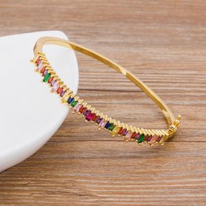 Prijs Luxe Crystal Kralen Armband Armbanden Voor Vrouwen Mom Mode-sieraden Koper Zirconia Beste Bangle