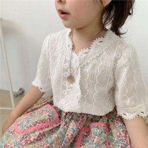 Meisjes Wit Shirt Korte Mouw Zomer Koreaanse Vrouwelijke Baby Dieptepunt Shirt Kinderkleding Kant Overhemd Vest