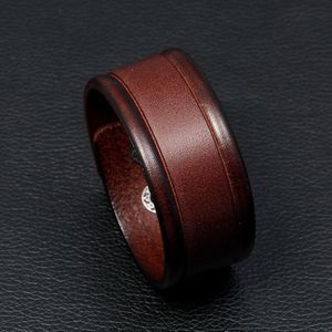 Vintage Punk Brede Bruin Lederen Armbanden voor Mannen Sieraden Handgemaakte Knop Wrap Polsbandje Vrouwen Armbanden Hand Stap