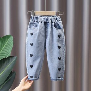 1 2 3 4 5 6 Jaar Meisje Baby Kleding Liefde Denim Broek Voor Lente Peuter Meisjes Baby Kleding kinderen Elastische Band Jeans Broek