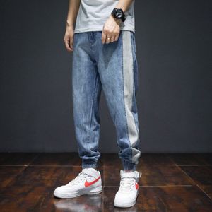 Mannen Peking Opera Masker Geborduurd Elastische Taille Trekkoord Jeans Mode Mannelijke Denim Broek Plus Size 5XL 6XL 7XL