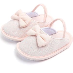 Leuke Katoenen Pasgeboren Baby Slippers Dier Patroon Peuter Jongens Meisjes Zachte Zool Slipper Wieg Schoenen Anti-Slip Winter Fall schoenen