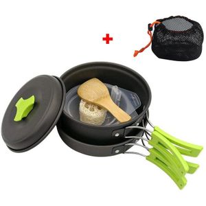 Set potten en pannen voor op de camping Set potten en pannen voor op de camping