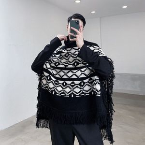 Mannelijke Vrouwen Streetwear Retro Mode Losse Breien Trui Mannen Geometrische Patronen Cape Kwastje Trui Coltrui