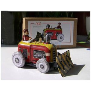Wind Up Mini Bulldozer Tractor Model Toy Collectible W/Key