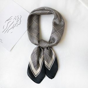 Sjaals Vrouwen Plaid Retro All-Match Koreaanse Stijl Chic Womens Eenvoudige Accessoires Sjaal Dames Mooie Diverse Kleur