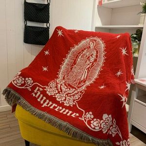 Sofa Deken Bed Cover Deken Afternoon Noord Europese Mode Sjaal Persoonlijkheid Mode Gebreide Grote Rode Decoratief Tapijt