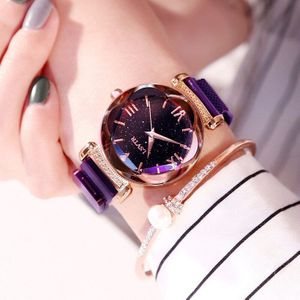 Luxe Vrouwen Horloges Mode Elegante Magneet Gesp Vibrato Paars Dameshorloge Sterrenhemel Romeinse Cijfer Klok