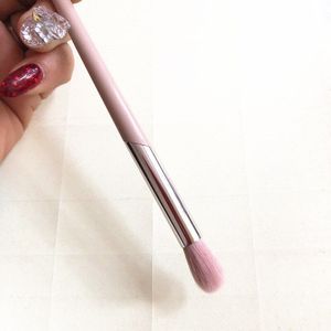 1 Stuk Roze Eye Detail Make-Up Kwasten Oogschaduw Concealer Mengen Make Up Borstel Synthetisch Haar Met Plastic Handvat