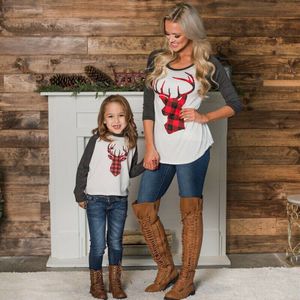 Kerst Familie Bijpassende T-shirt Tops Vrouwen En Meisjes Familie Herten T-shirt Moeder Dochter Lange Mouw O-hals Xmas Shirts