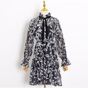 Vgh Vintage Gedrukt Vrouwen Jurk Stand Kraag Lantaarn Mouw Hoge Taille Lace Up Elegante Jurken Vrouwelijke Mode Kleding