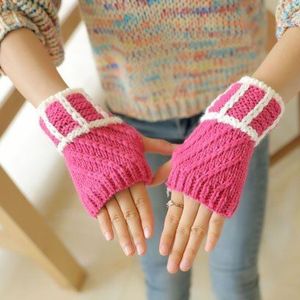 Mode Winter vrouwen Handschoenen Rooster Pols Arm Warmer Korte Vingerloze Knit Mitten