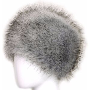 Mode Winter Vrouwen Faux Fur Hat Warm Russische Stijl Dikke Pluizige Caps Vrouwelijke Elegante Warme Sneeuw Caps Mutsen Cap