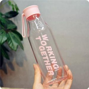520 ml Lekvrij Fles Minimalistische Draagbare Heatproof Explosieveilige Voedsel Plastic Sap Student Buitensporten Reiswaterkoker