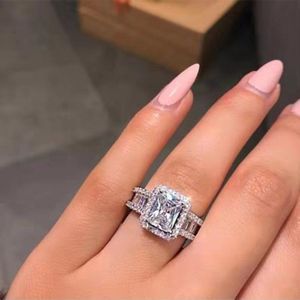 Ramos Luxe Zirkoon Engagement Ring Vrouwelijke Vierkante Geometrie Aaa Zirkoon Oostenrijk Kristal Romantische Trouwringen Voor Vrouwen Party Gif