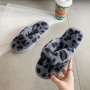 Herfst Winter Vrouwen Luipaard Slippers Indoor Vloer Slippers Mode Harige Pluche Thuis Slipper Zachte Katoen Vrouwelijke Flats Warm