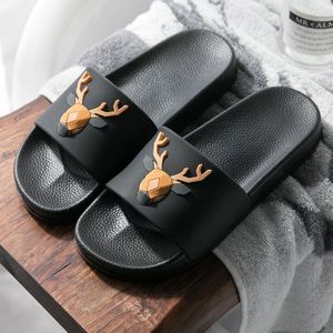 Slippers Vrouwen Zomer Kinderen Slippers Koreaanse Stijl Gewei Antislip Platform Elanden Slipper Mannen Schoenen Vrouw huis Schoenen Mannen