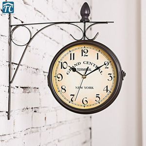 Antieke Wandklok Decoratieve Metalen Frame Opknoping Europese stijl Woonkamer Dubbelzijdig Klokken Tuin Retro Vintage Horloge